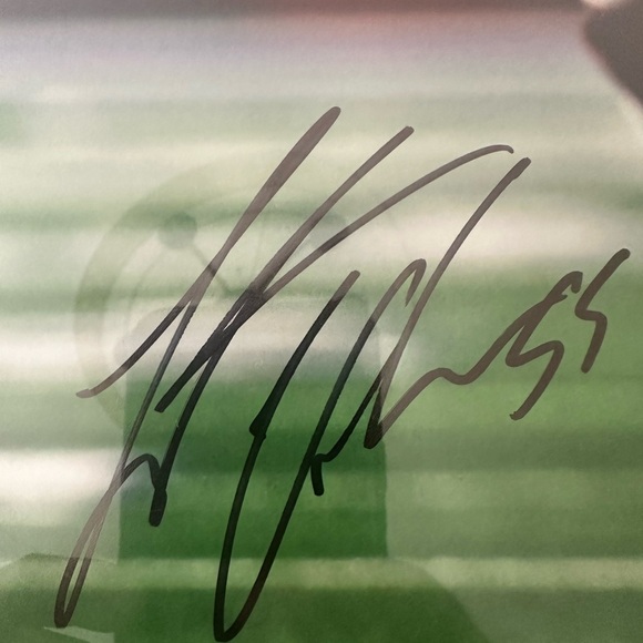 2 Leighton Vander Esch autograph photos (1)16x20 (1) 11x14 fanatics authenticity - Picture 3 of 9